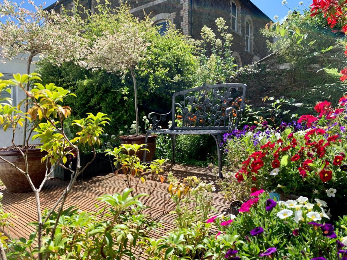 The Earlsdale Bed And Breakfast Ilfracombe Buitenkant foto