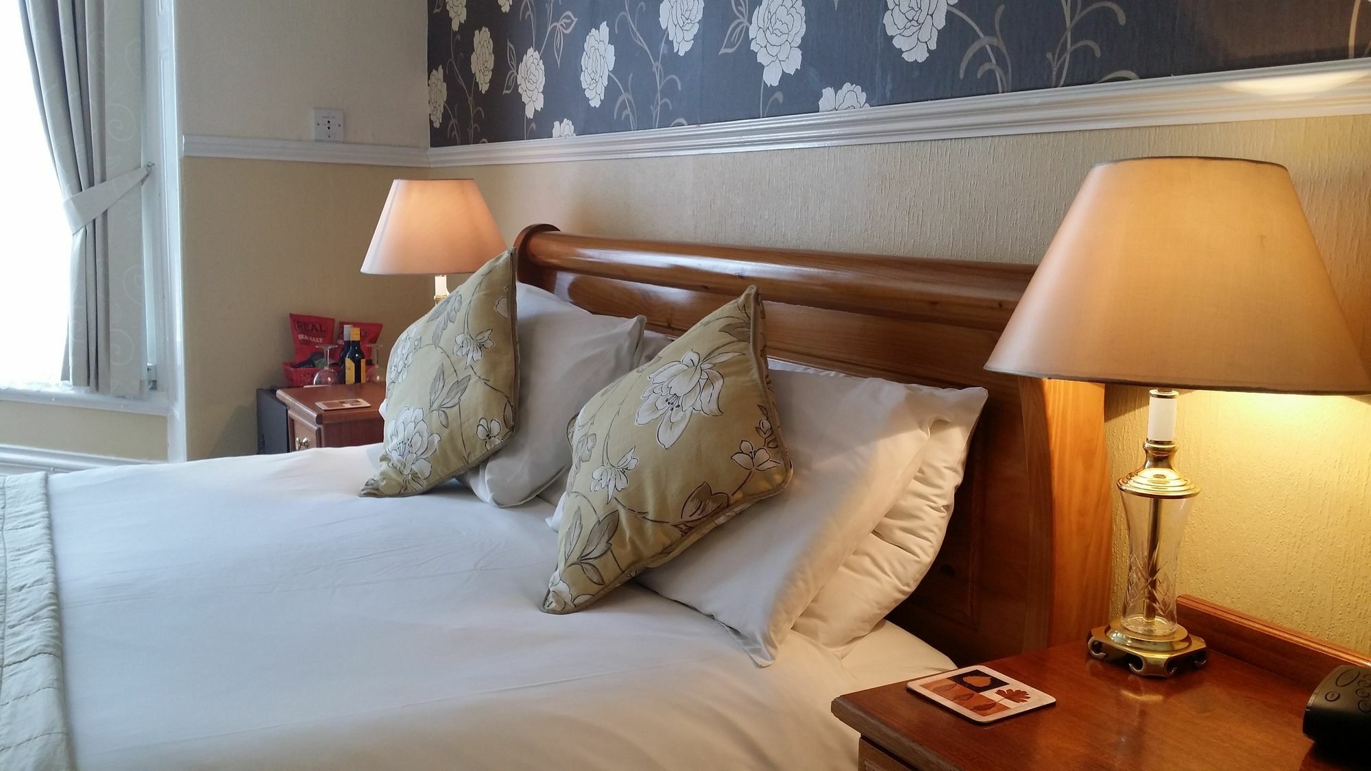 The Earlsdale Bed And Breakfast Ilfracombe Buitenkant foto