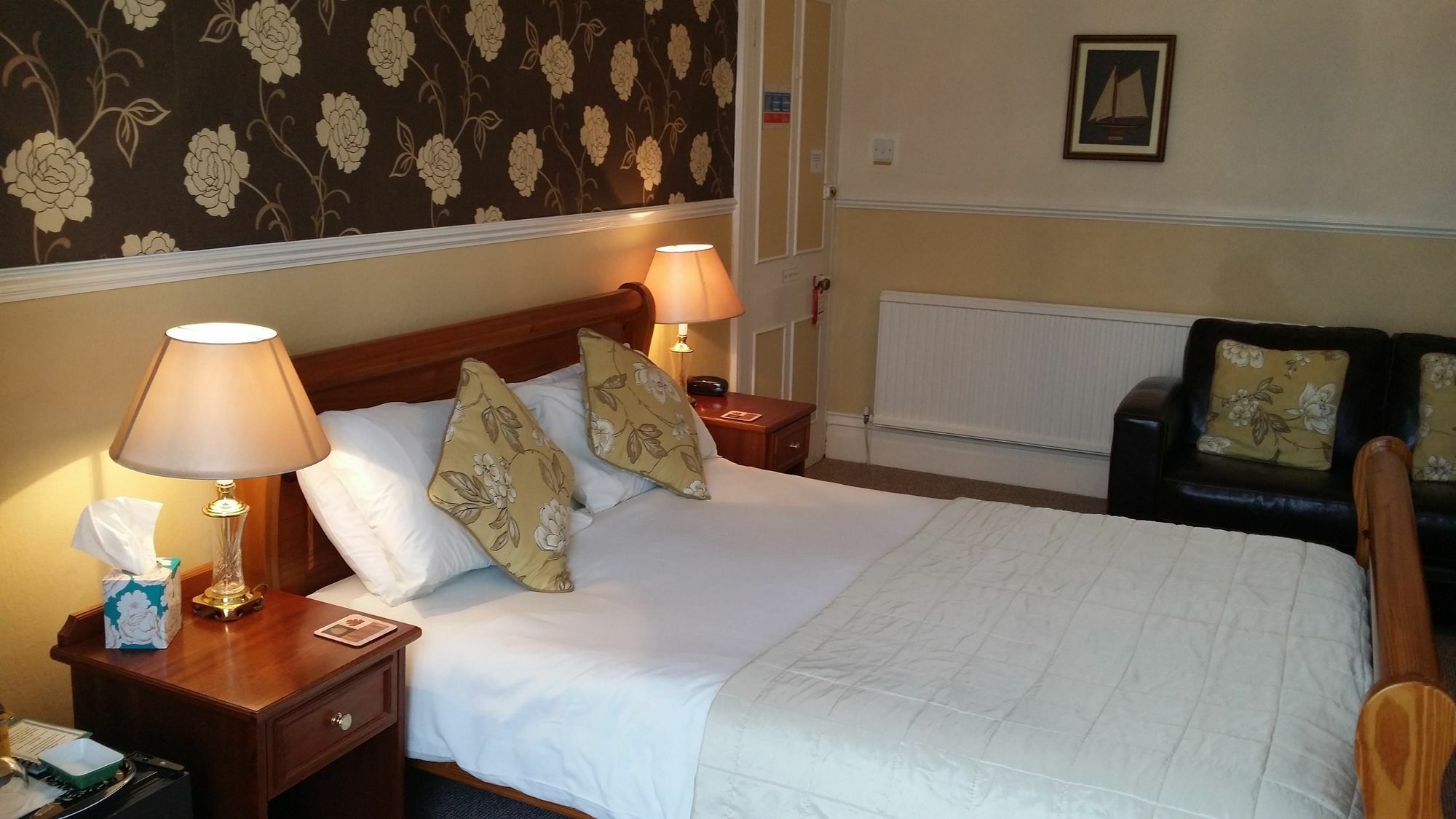 The Earlsdale Bed And Breakfast Ilfracombe Buitenkant foto